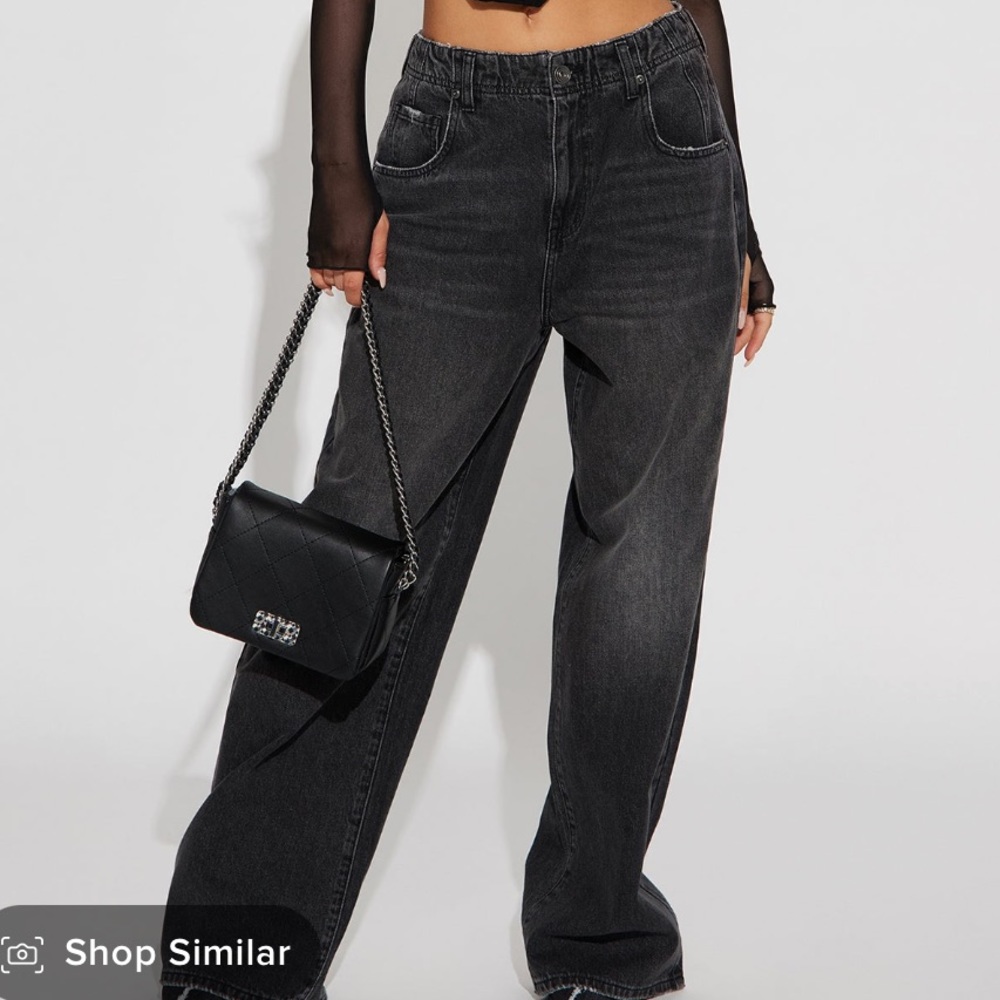 Low rise jeans